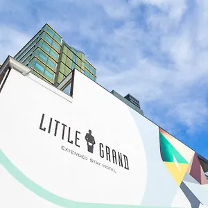 Little Grand Appartement